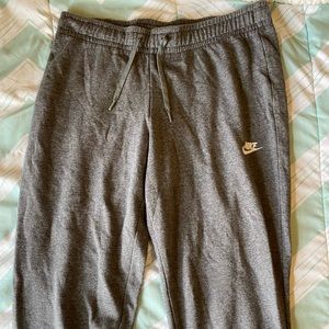 Nike Sweatpants